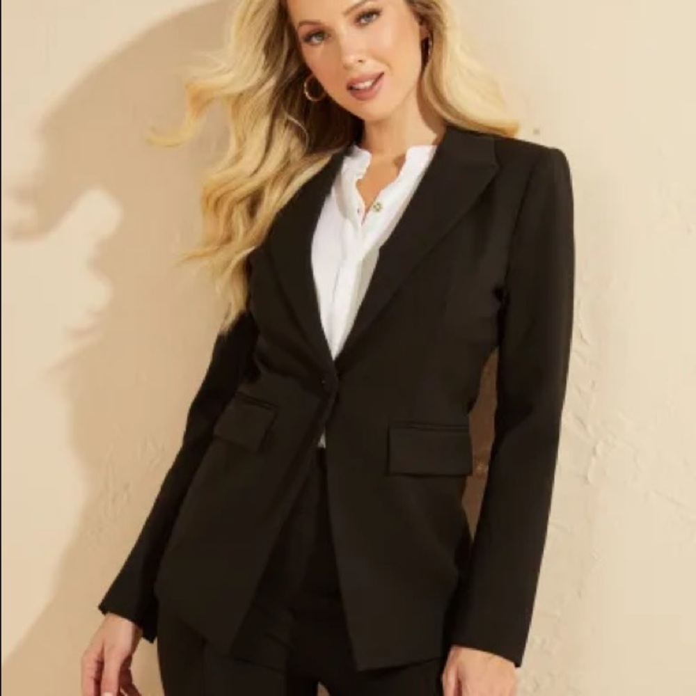 Women’s Black Blazer